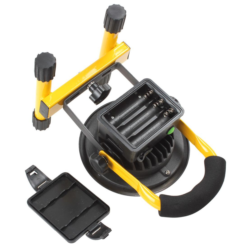 REFLECTOR LED PORTATIL 30W IP-65 C/BATERIA RECARGABLE (OUTLET S/GARANTIA)