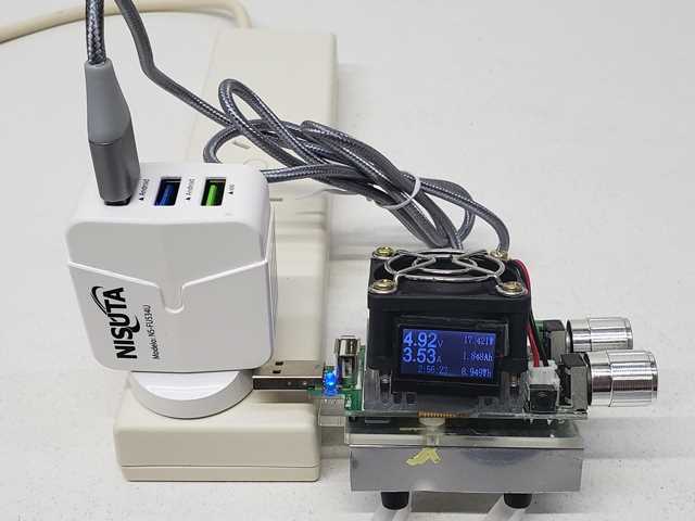 CARGADOR 220V MICRO USB NSFU534U 3 PUERTOS 3.4A 5.0V NISUTA