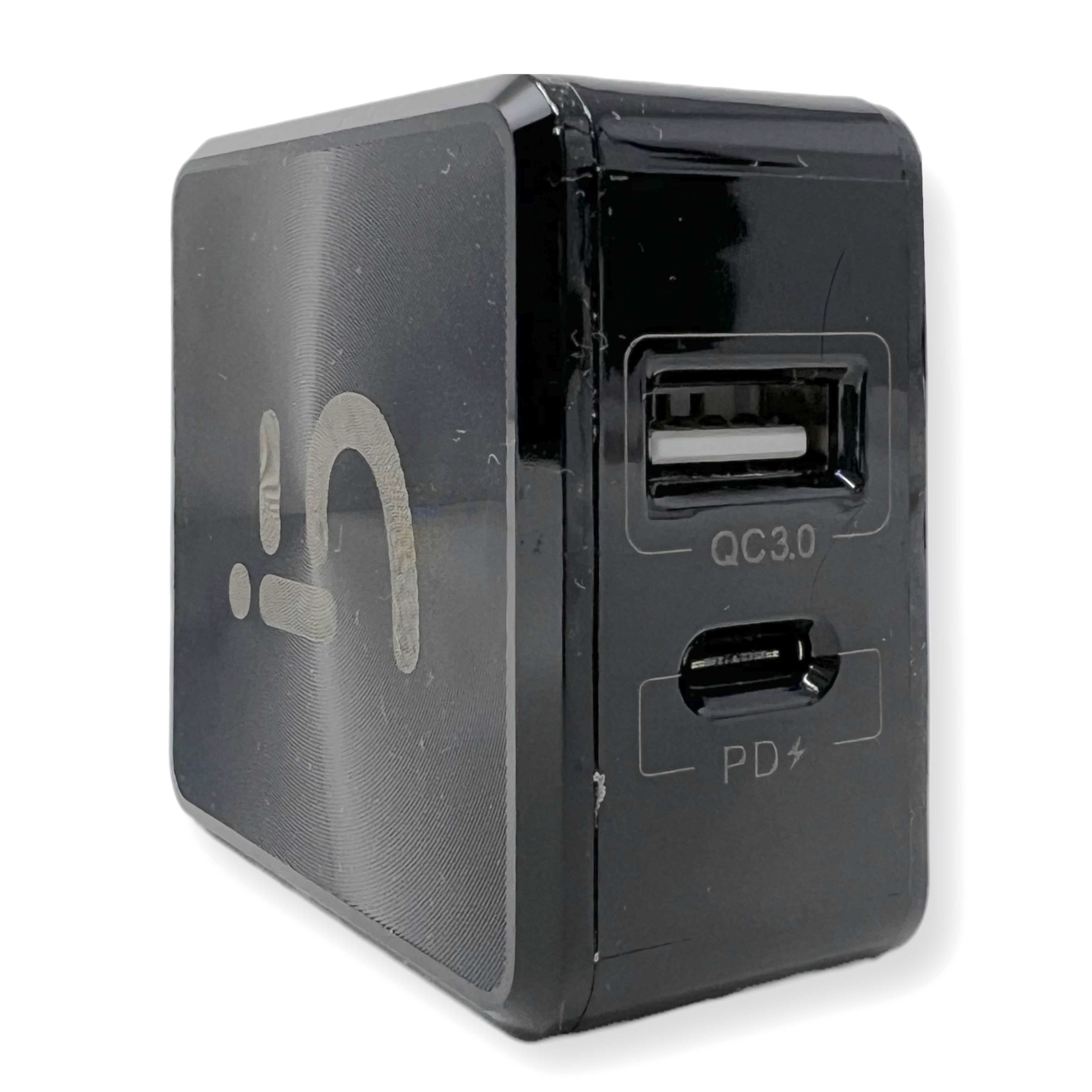 CARGADOR 220V IPHONE IGLUFIVE 3.1A QC 3.0 + PD C/CABLE (CARGA RAPIDA)