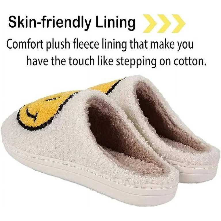 PANTUFLAS PELUCHE CARITA FELIZ TALLE S AMARILLA